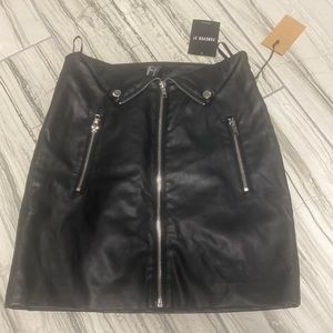 Black Skirt